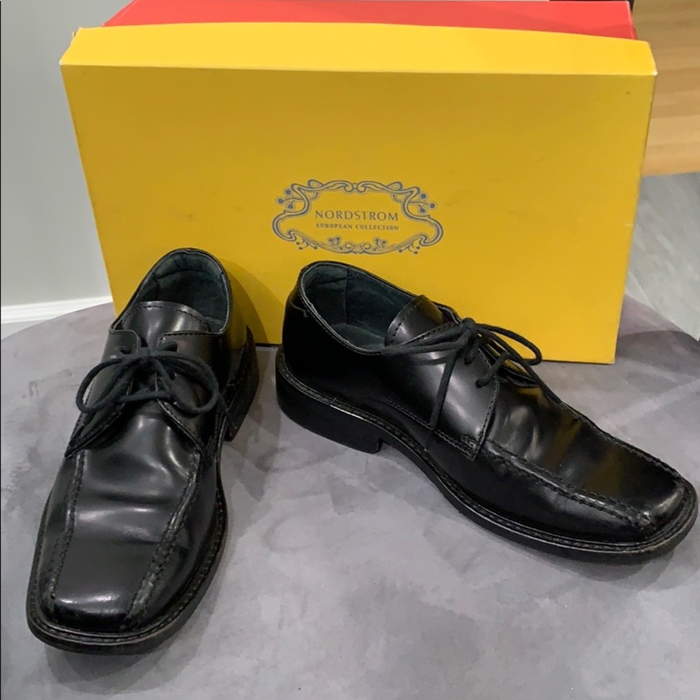 Nordstrom European Collection Boys Dress Shoe